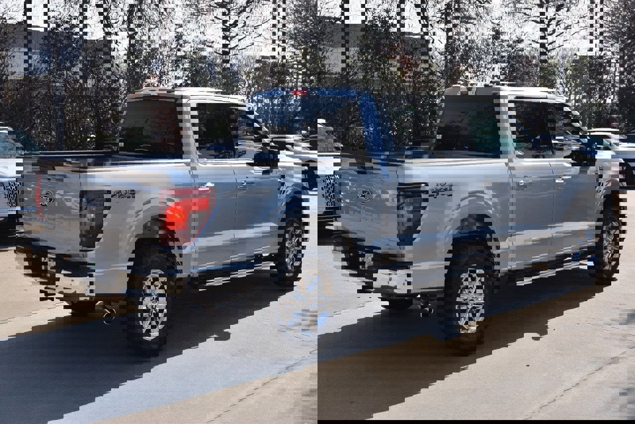 Used 2025 Ford F150 XLT w/ Equipment Group 301A Standard image 7