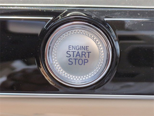 Used 2026 Genesis GV70 2.5T Select image 28