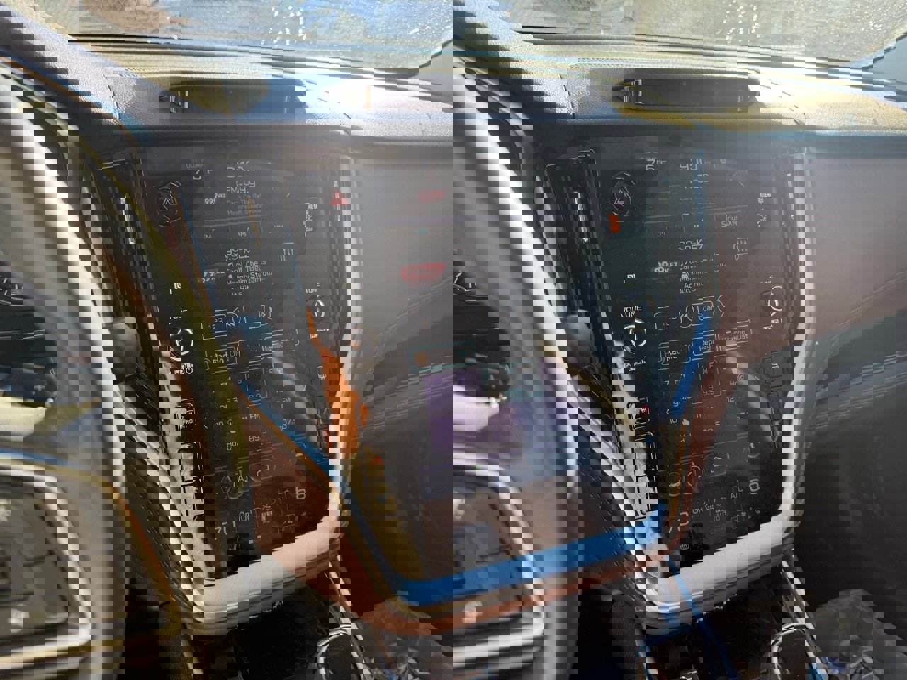 Used 2022 Subaru Outback Touring image 20