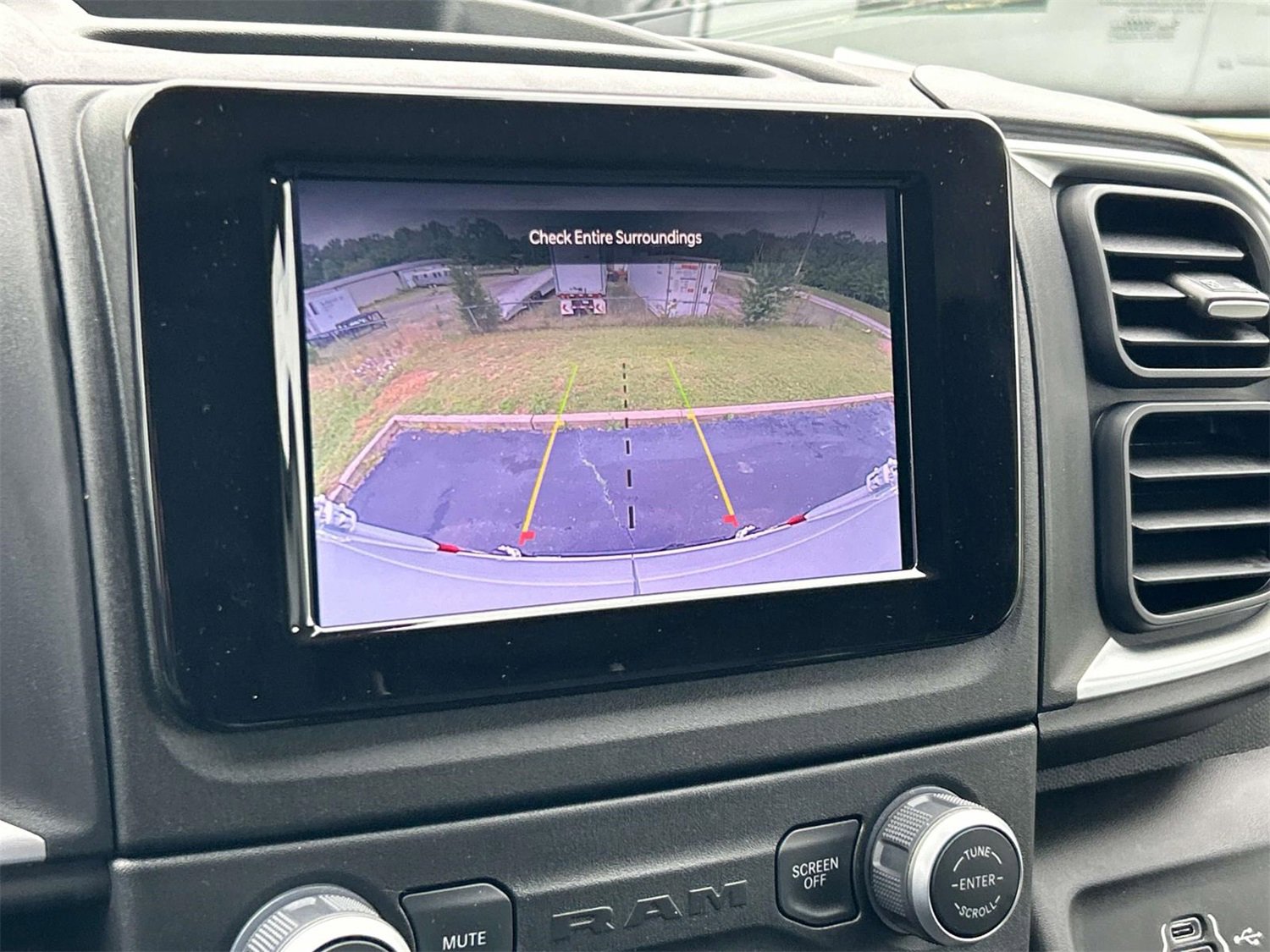 New 2025 RAM ProMaster 2500 w/ Quick Order Package 22G SLT image 28