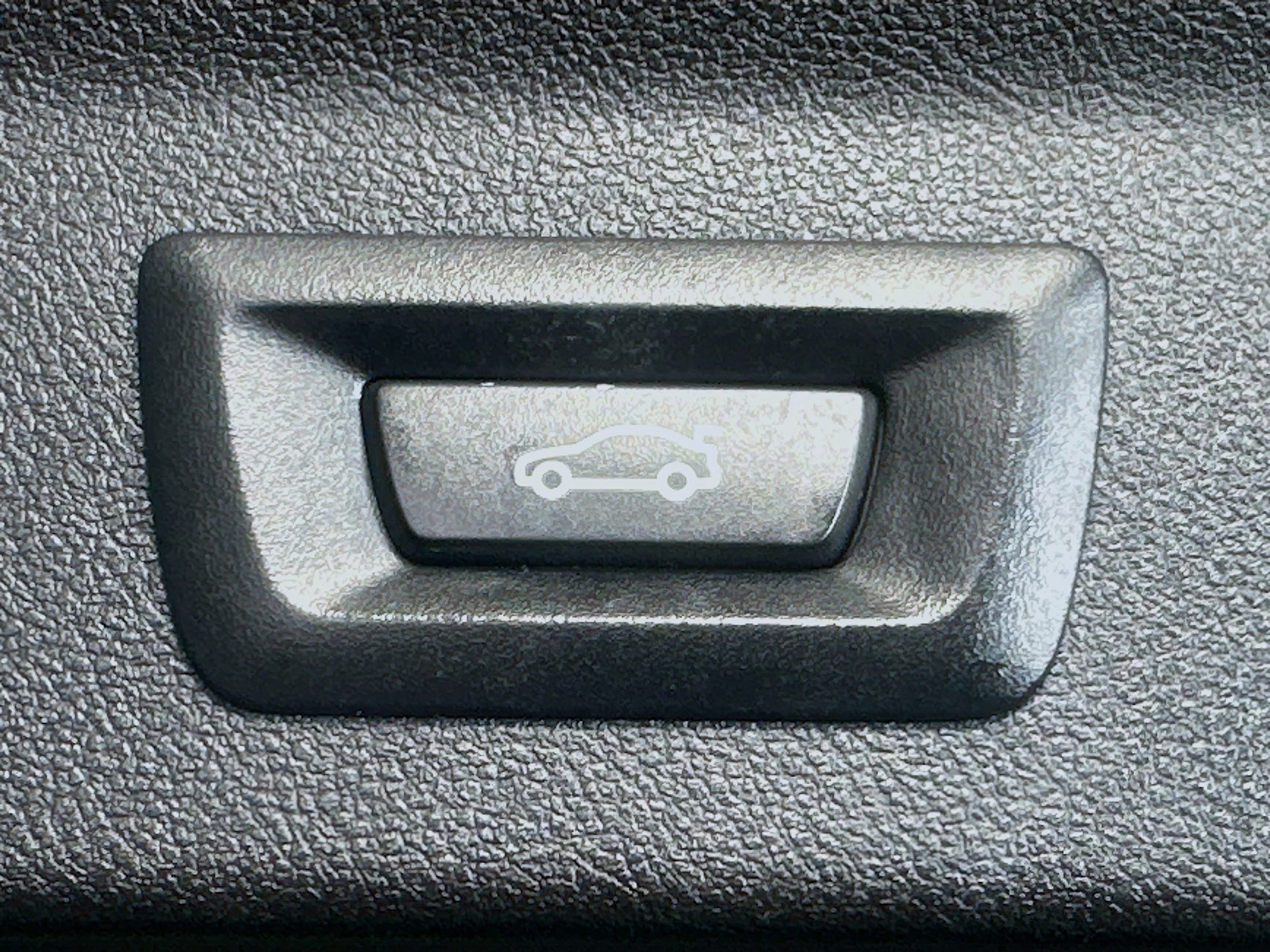 Used 2019 BMW X3 sDrive30i w/ Driving Assistance Package image 32