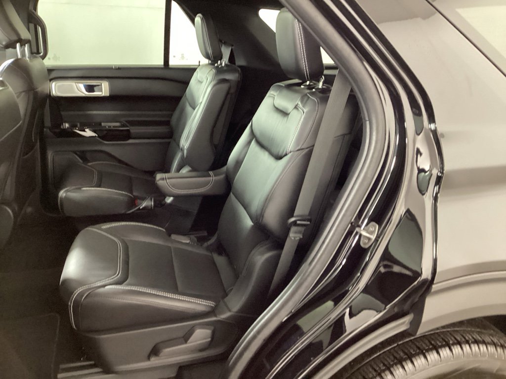Used 2023 Ford Explorer ST w/ Equipment Group 401A image 14
