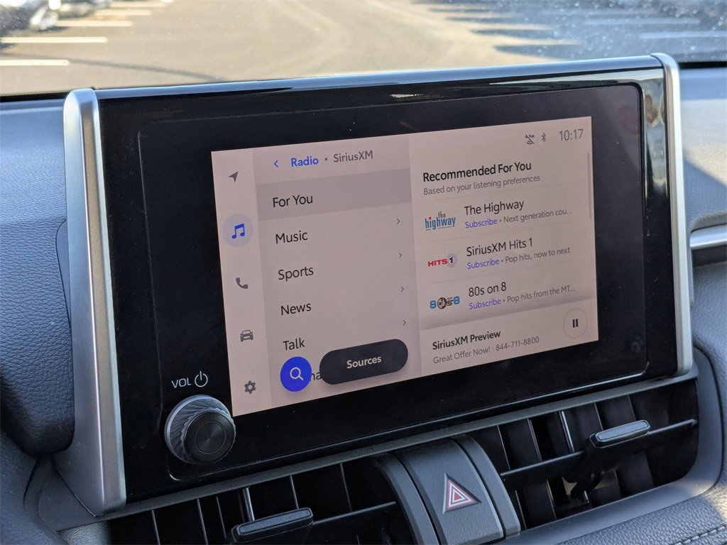 Used 2024 Toyota RAV4 LE image 22