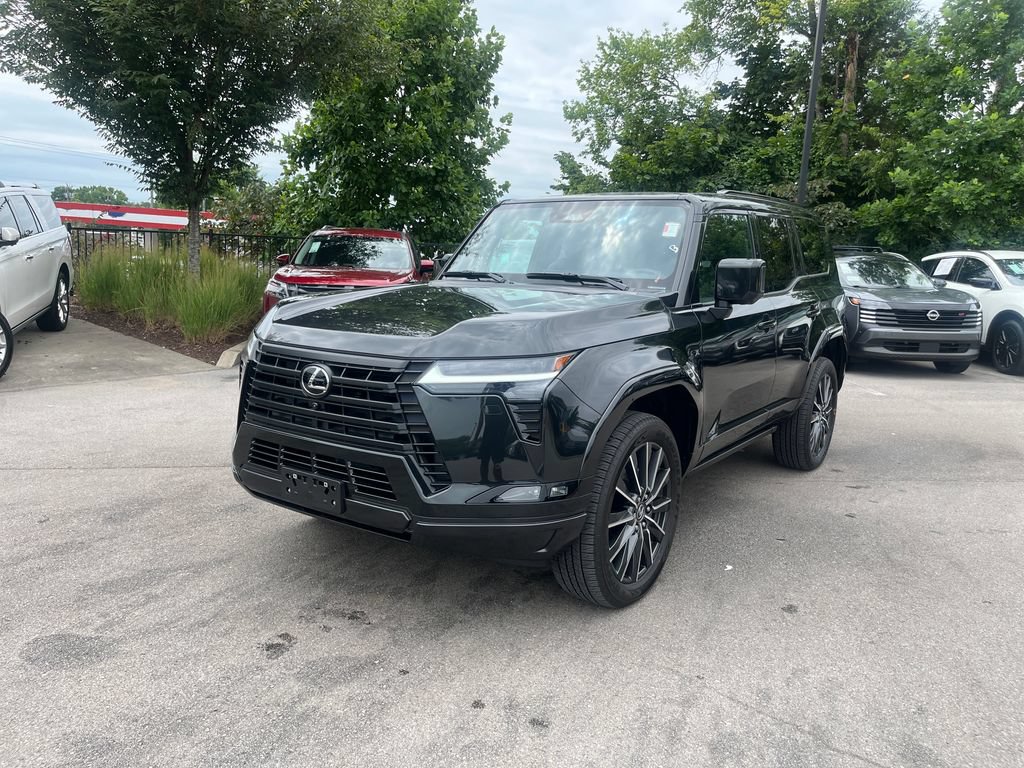 Used 2026 Lexus GX 550 w/ Accessory Package (2T) AWD/4WD video 3