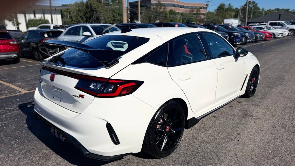 Used 2025 Honda Civic Type R image 8