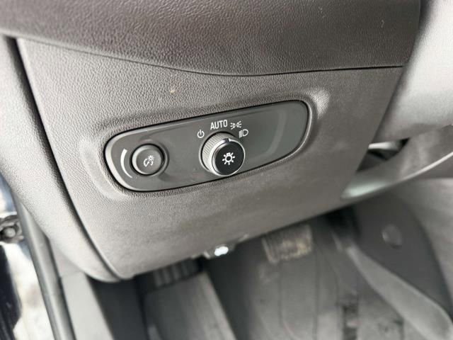 Certified 2023 Chevrolet Equinox LT image 11