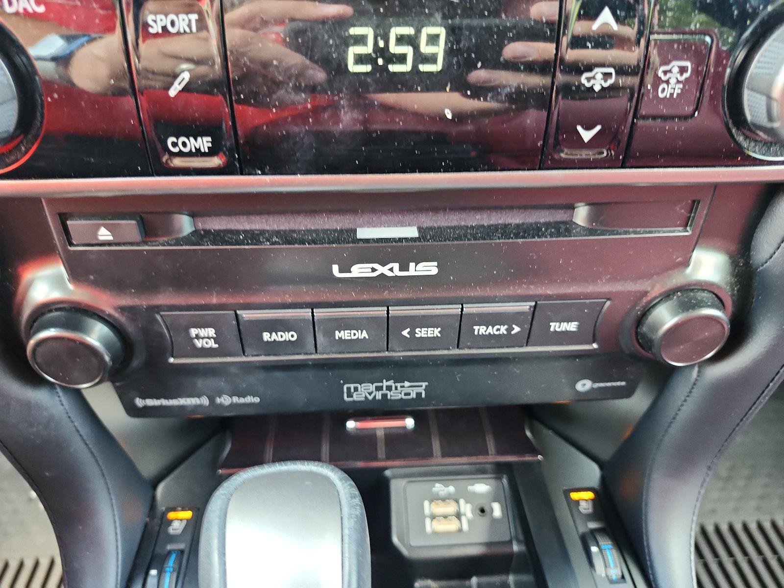 Used 2023 Lexus GX 460 Luxury w/ Accessory Package AWD/4WD image 19