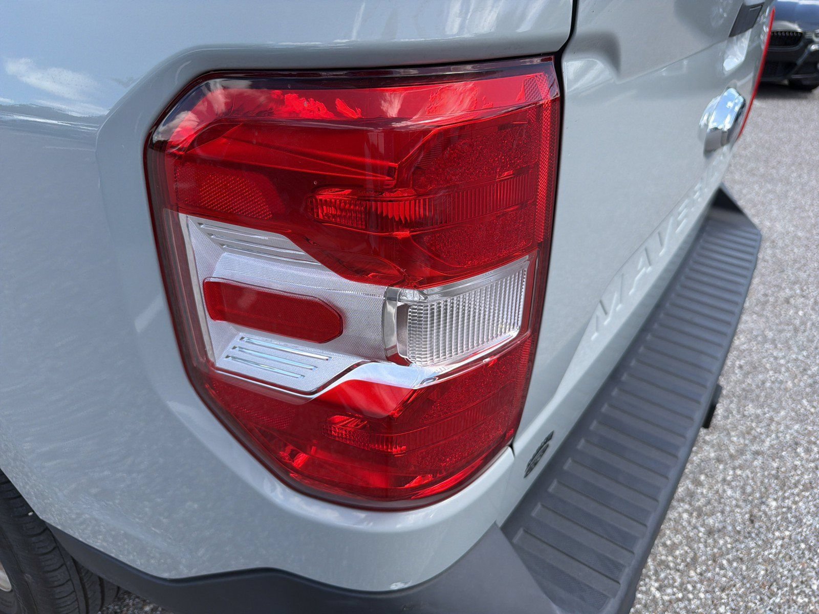 Used 2022 Ford Maverick XL FWD image 10