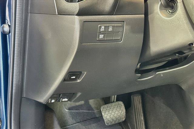 Used 2015 MAZDA MAZDA3 i Touring FWD image 10