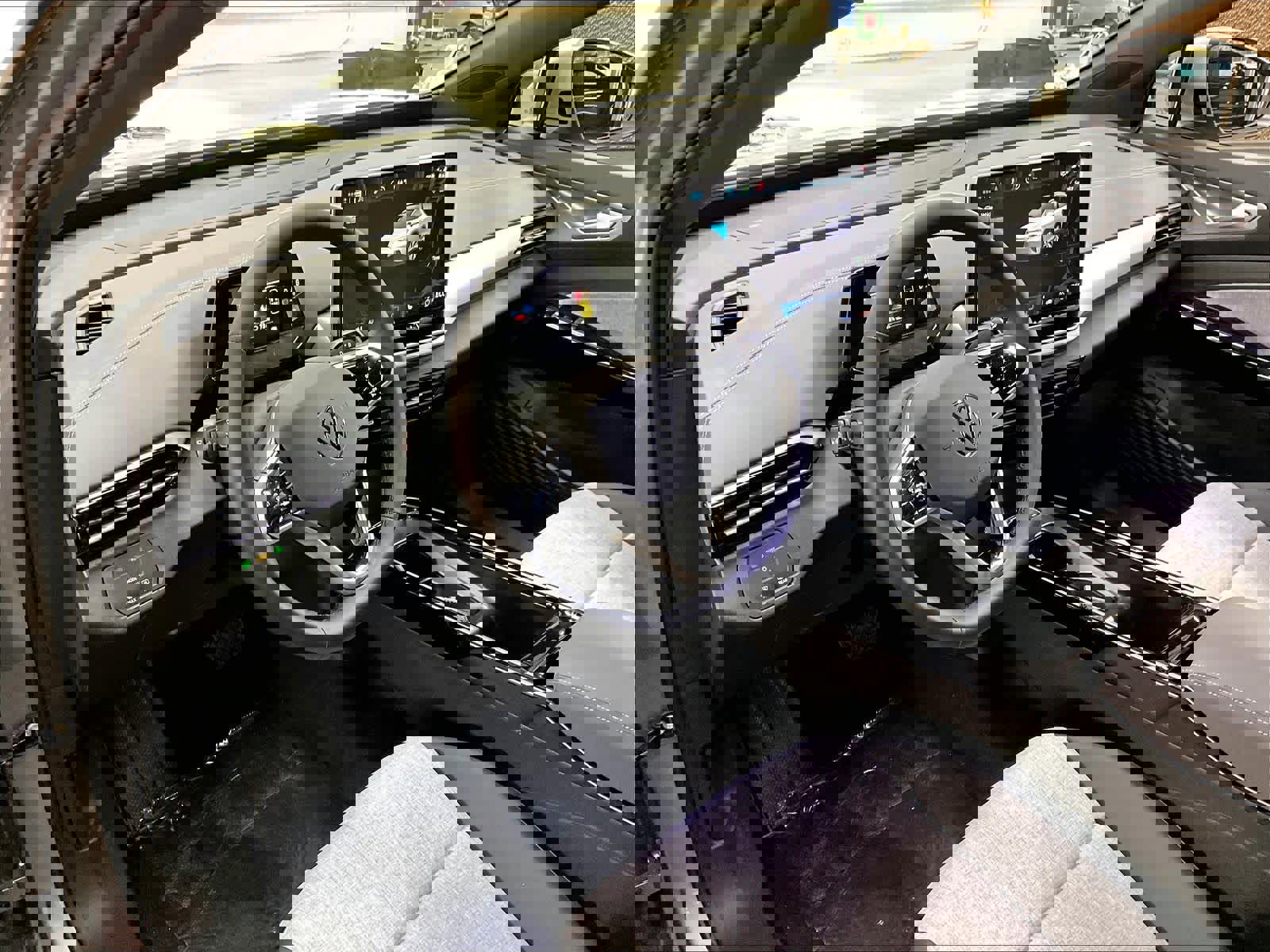 New 2026 Volkswagen ID.4 Pro image 8