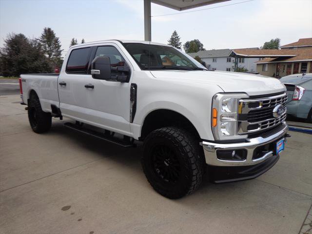 Used 2023 Ford F350 XLT image 6