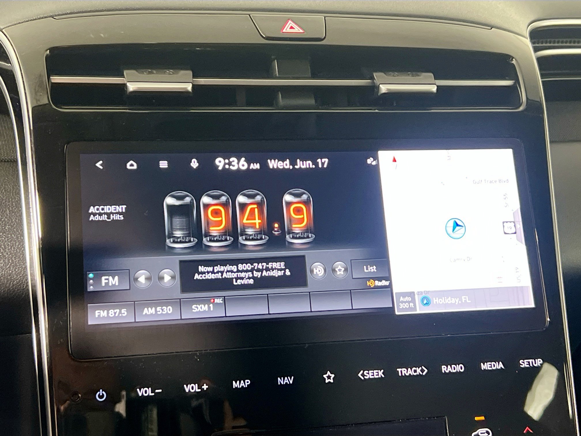 Used 2022 Hyundai Tucson Limited w/ Cargo Package AWD/4WD image 28
