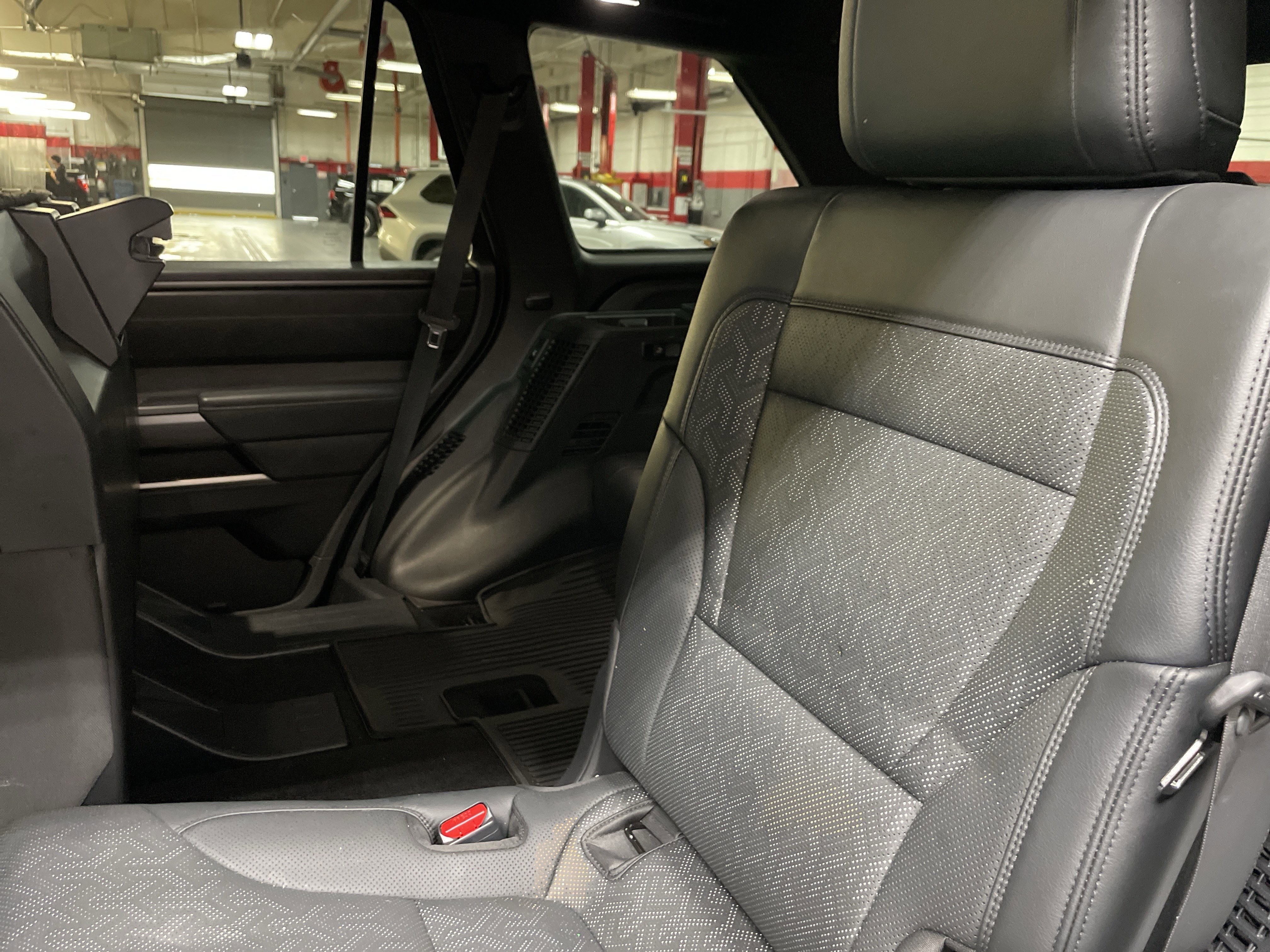 Used 2025 Toyota Sequoia SR5 w/ SR5 Premium Package AWD/4WD image 8