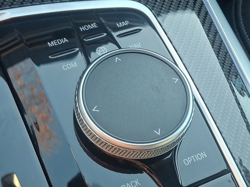 Used 2021 BMW X5 M w/ Executive Package image 24