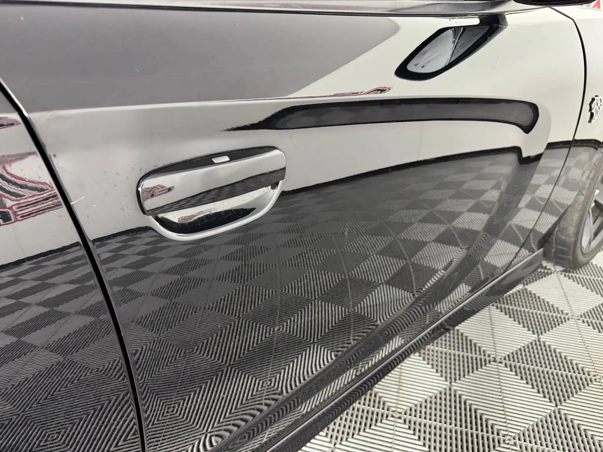 Used 2018 Dodge Charger SRT Hellcat RWD image 30