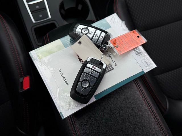 Used 2023 Ford Escape ST-Line w/ Tech Pack #1 image 3