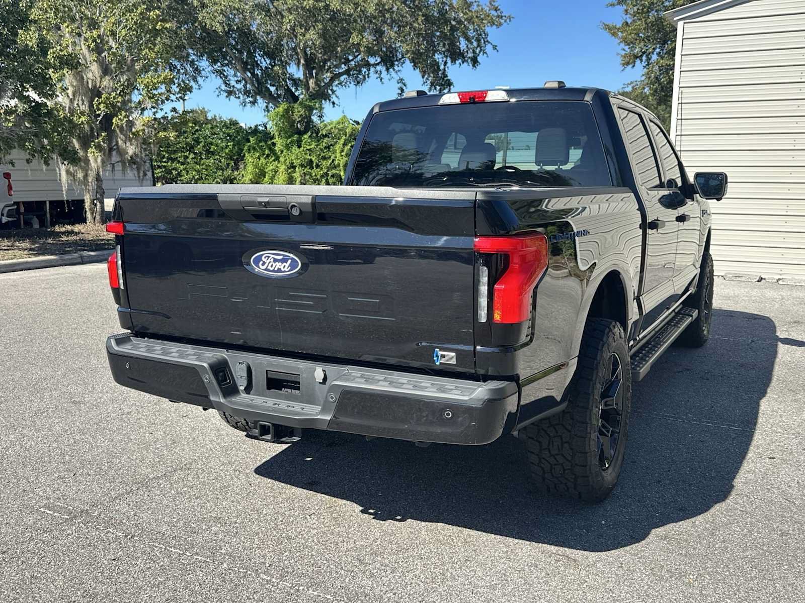 Used 2024 Ford F150 Lightning XLT AWD/4WD image 6