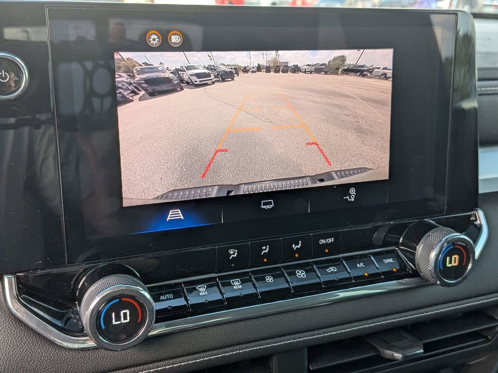 Used 2024 Chevrolet Colorado LT w/ LT Convenience Package image 23