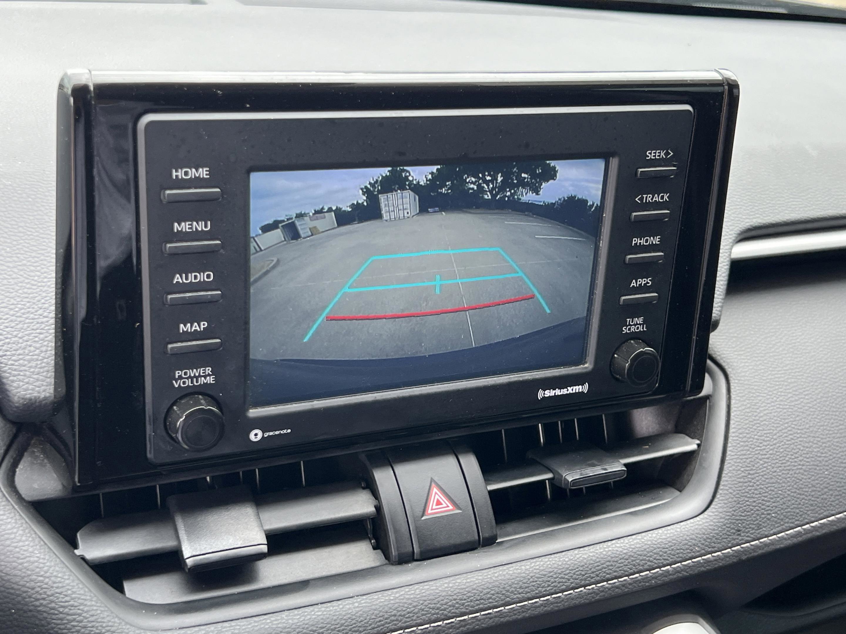 Used 2022 Toyota RAV4 LE FWD image 16