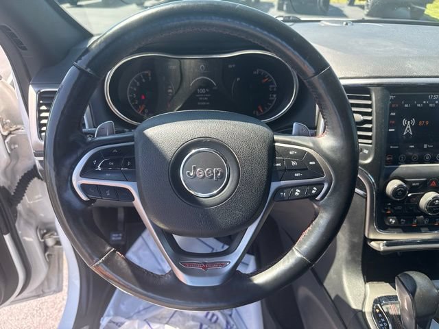 Used 2018 Jeep Grand Cherokee Trailhawk w/ Trailhawk Luxury Group AWD/4WD image 17