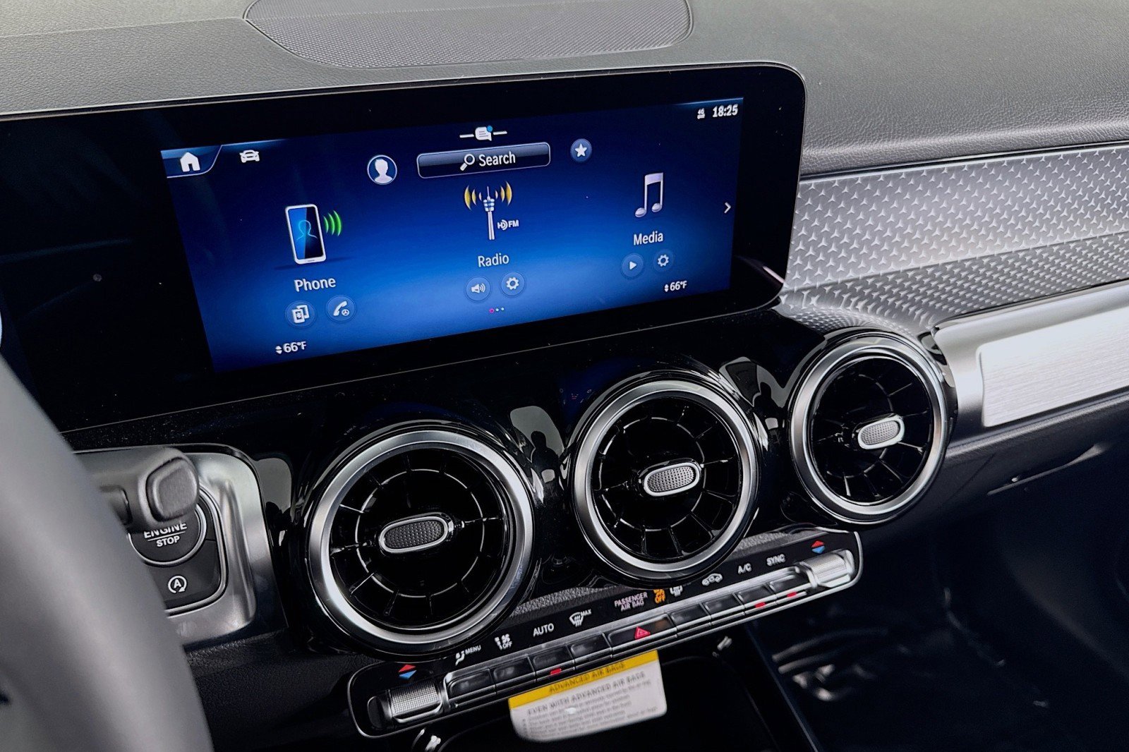 New 2026 Mercedes-Benz GLB 250 image 20