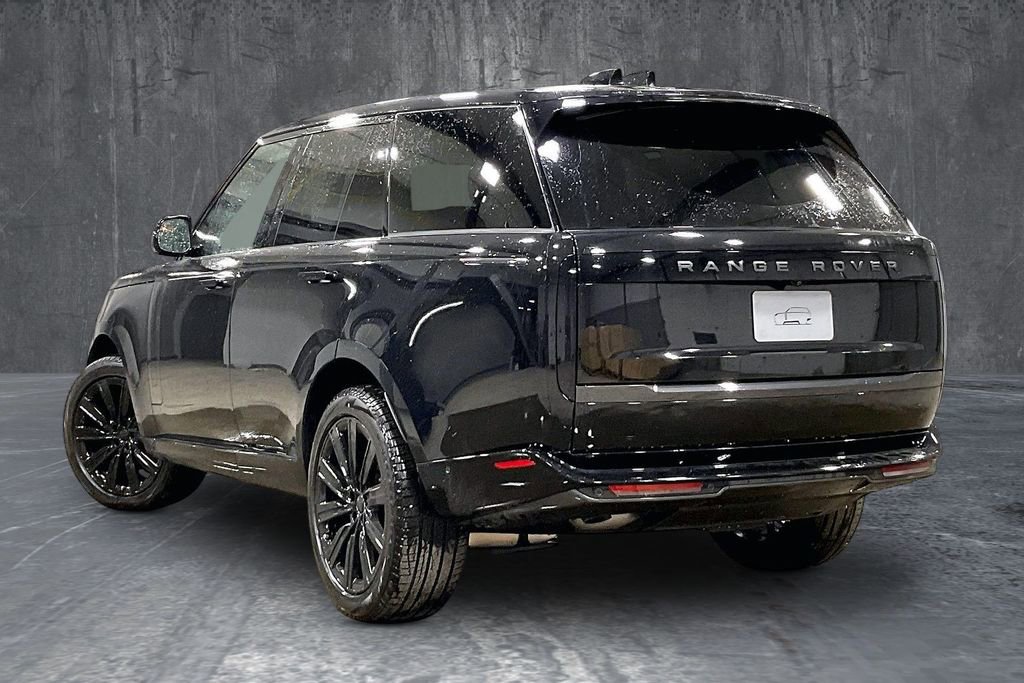 New 2026 Land Rover Range Rover SE image 3