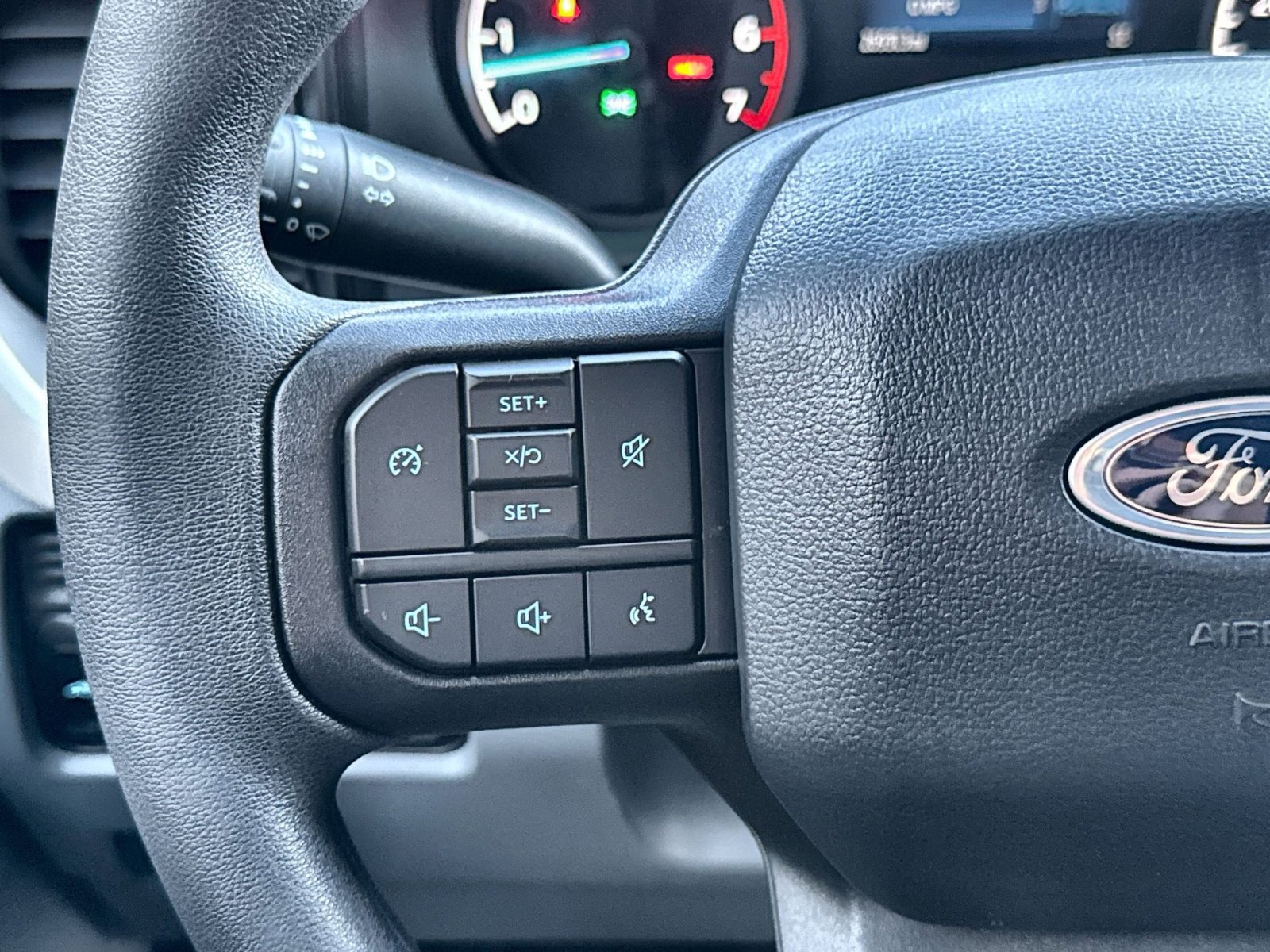 Used 2024 Ford F250 XL w/ Snow Plow Prep Package image 21