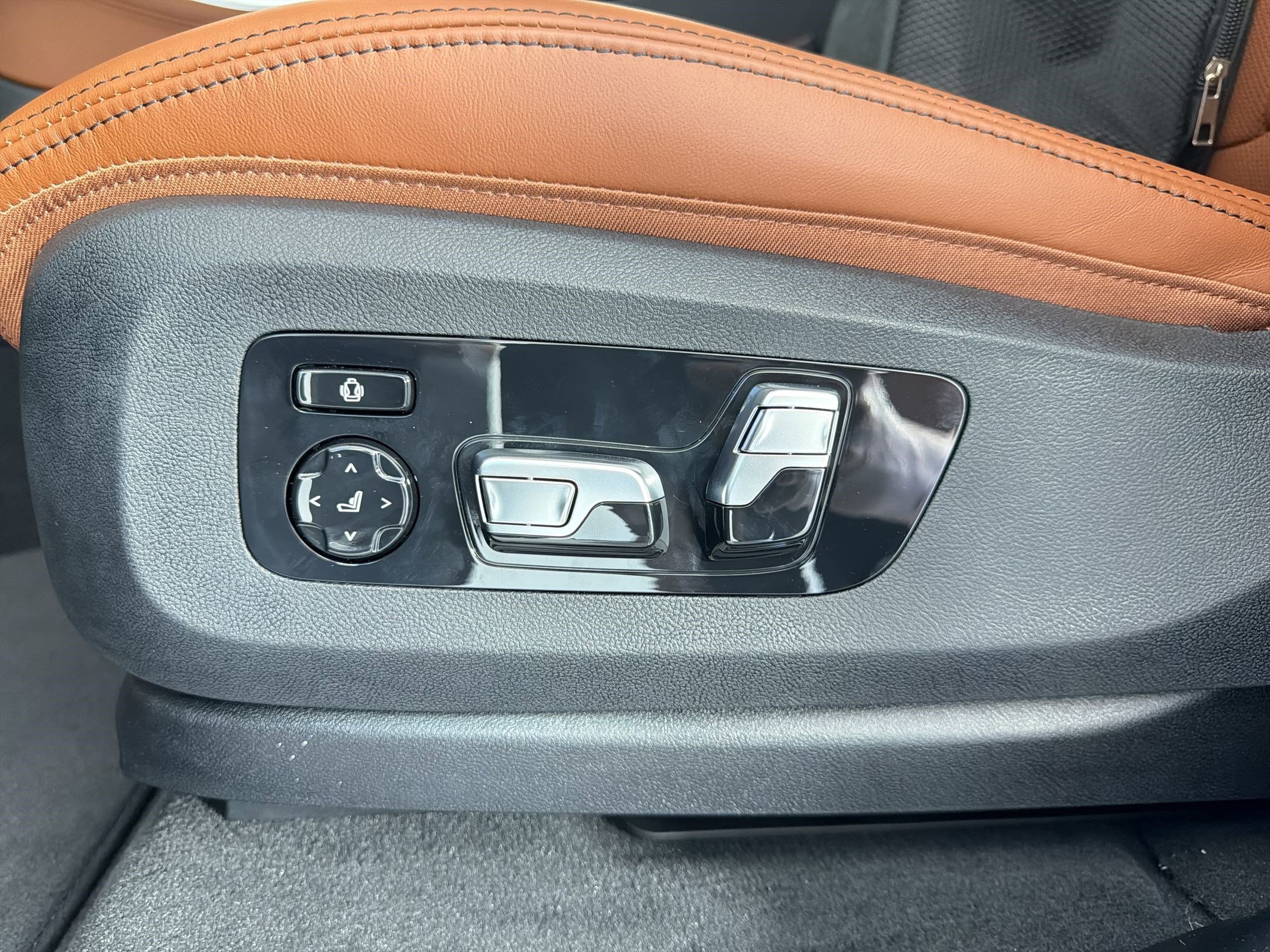 New 2026 BMW X5 sDrive40i RWD image 14