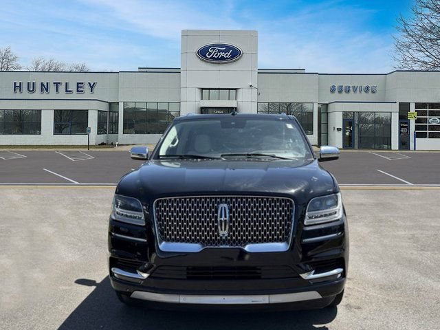 Used 2021 Lincoln Navigator Black Label AWD/4WD image 2