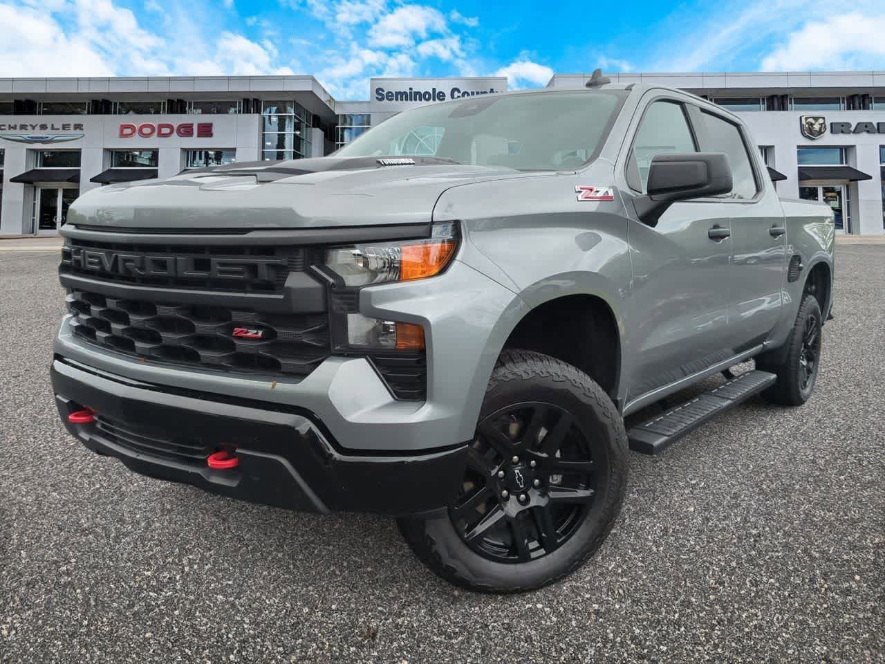 Used 2025 Chevrolet Silverado 1500 Custom Trail Boss image 1