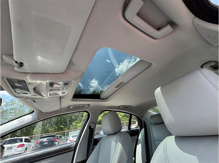 Used 2012 Jaguar XF RWD image 35
