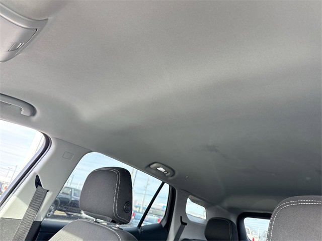 Used 2022 GMC Terrain SLE w/ Driver Convenience Package image 22