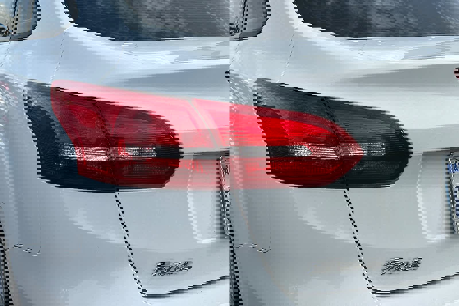 Used 2018 Ford Focus SE image 15