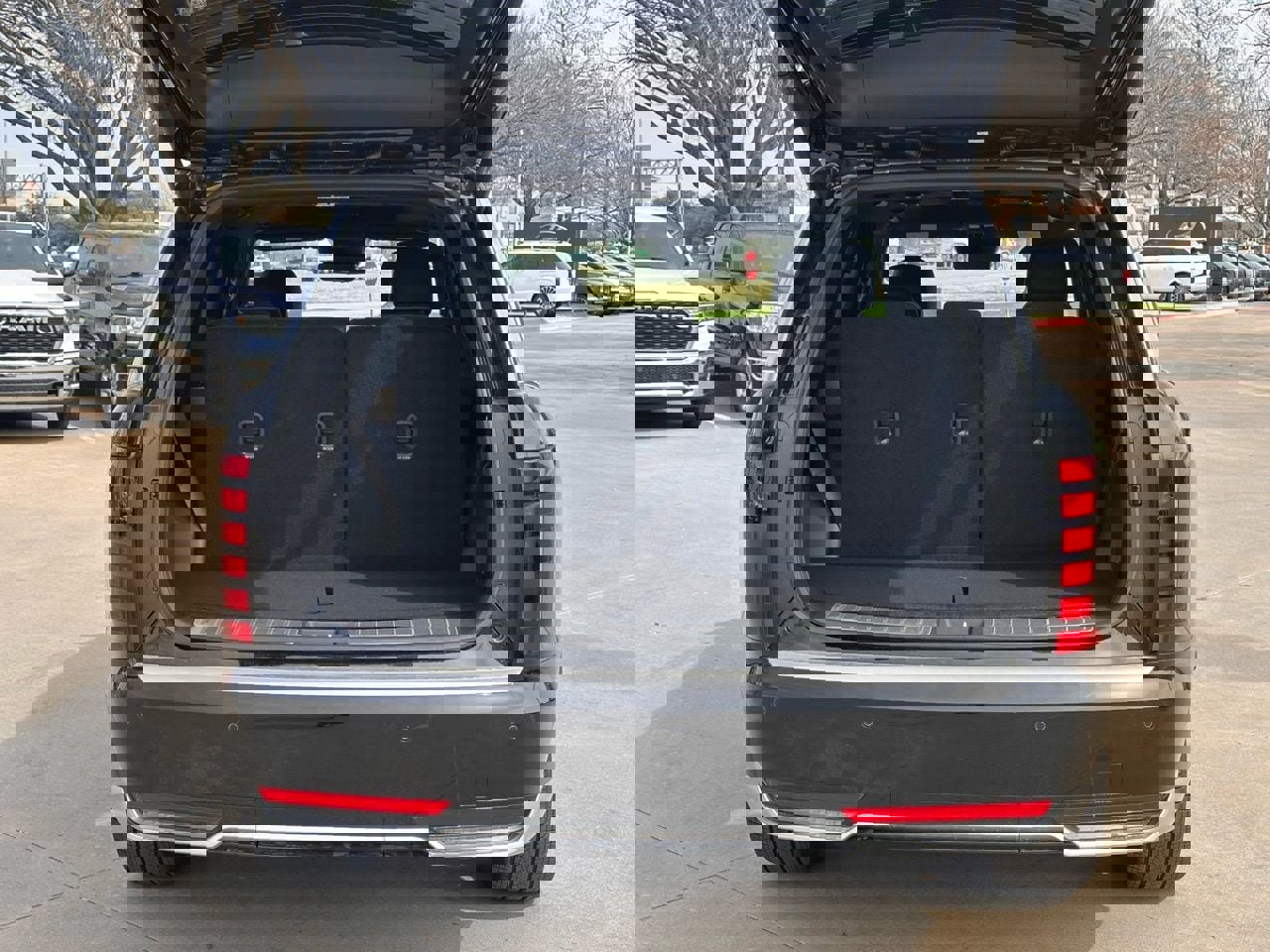 Used 2026 Hyundai Palisade Calligraphy image 15