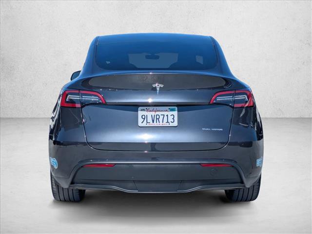 Used 2024 Tesla Model Y Long Range AWD/4WD image 7