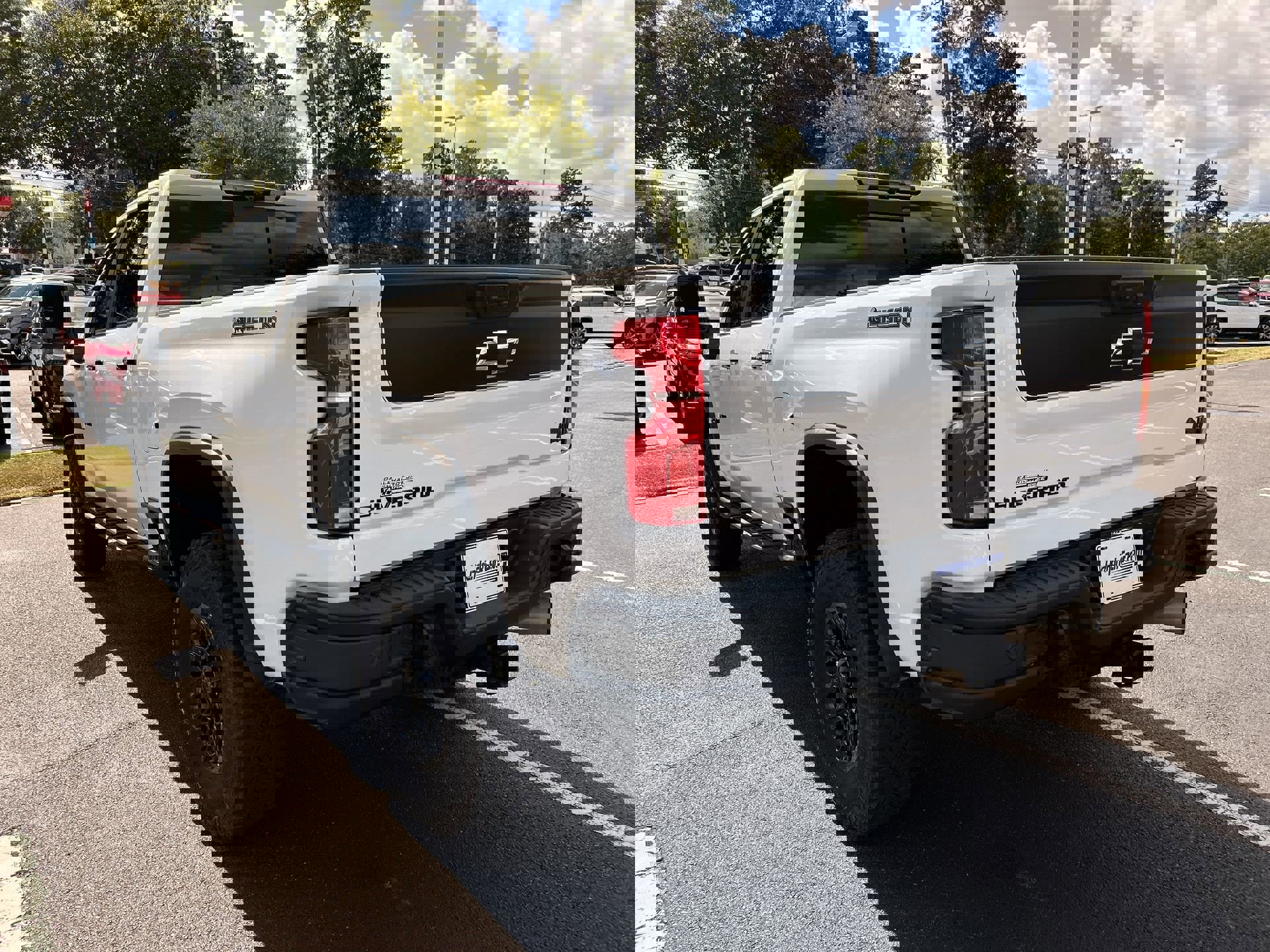 Used 2024 Chevrolet Silverado 2500 ZR2 w/ ZR2 Bison Edition image 7