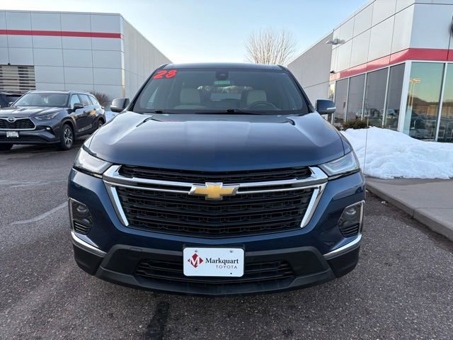 Used 2023 Chevrolet Traverse LS w/ Safety Package image 7