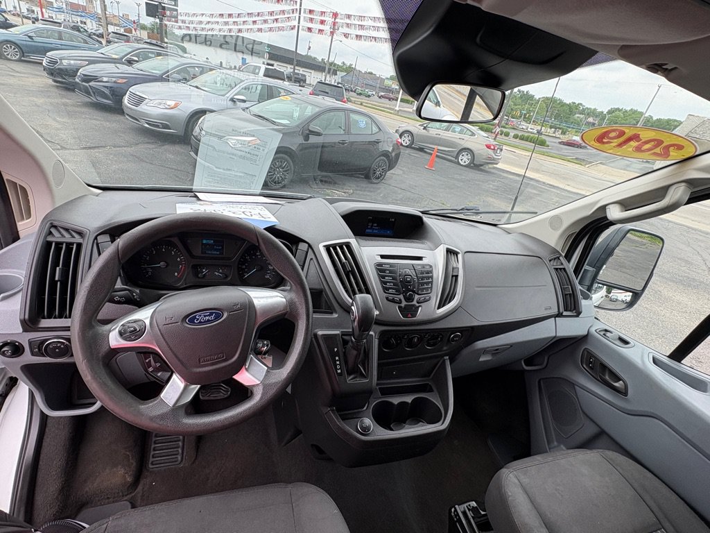 Used 2019 Ford Transit 350 XLT RWD image 11