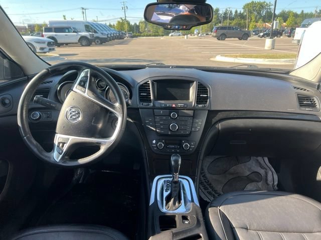 Used 2013 Buick Regal Leather FWD image 14