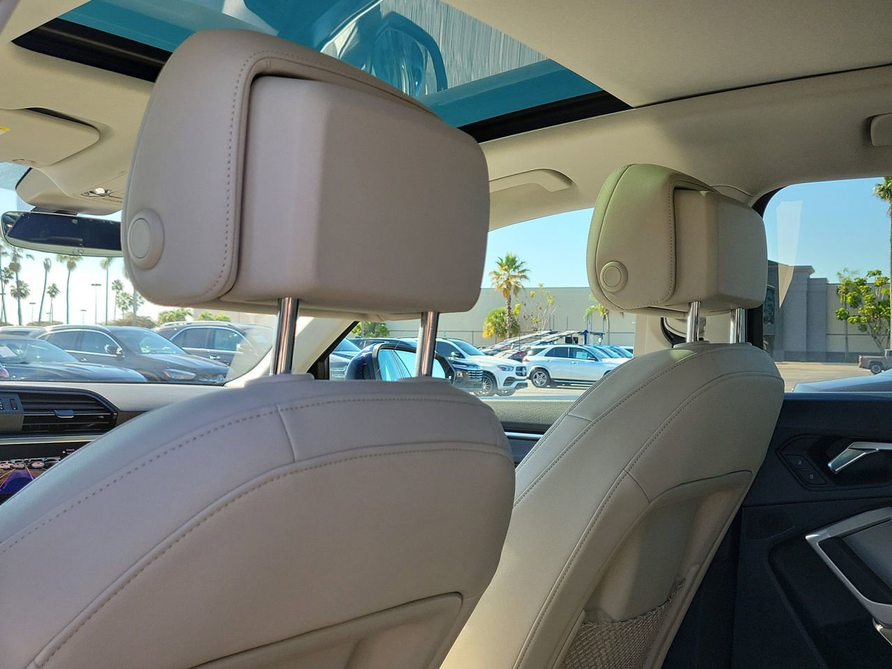 Used 2022 Audi Q3 2.0T Premium w/ Convenience Package image 13