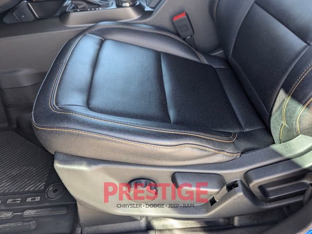 Used 2023 Ford Bronco Badlands image 26
