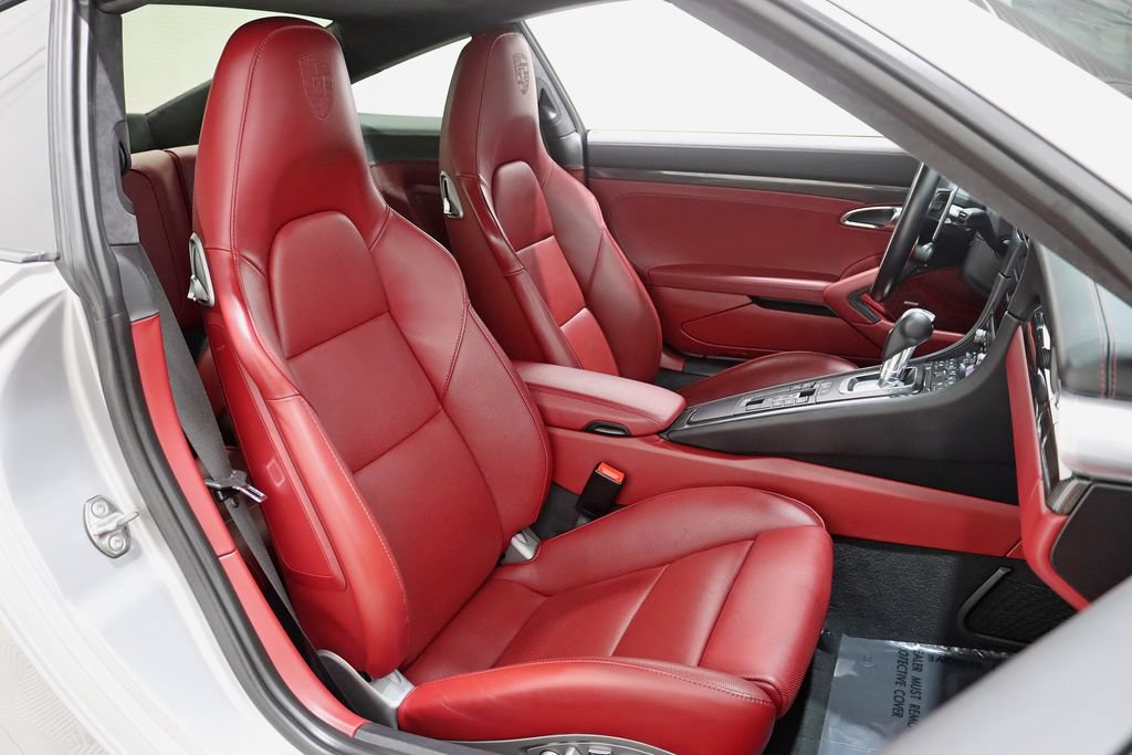 Used 2018 Porsche 911 Turbo S AWD/4WD image 34