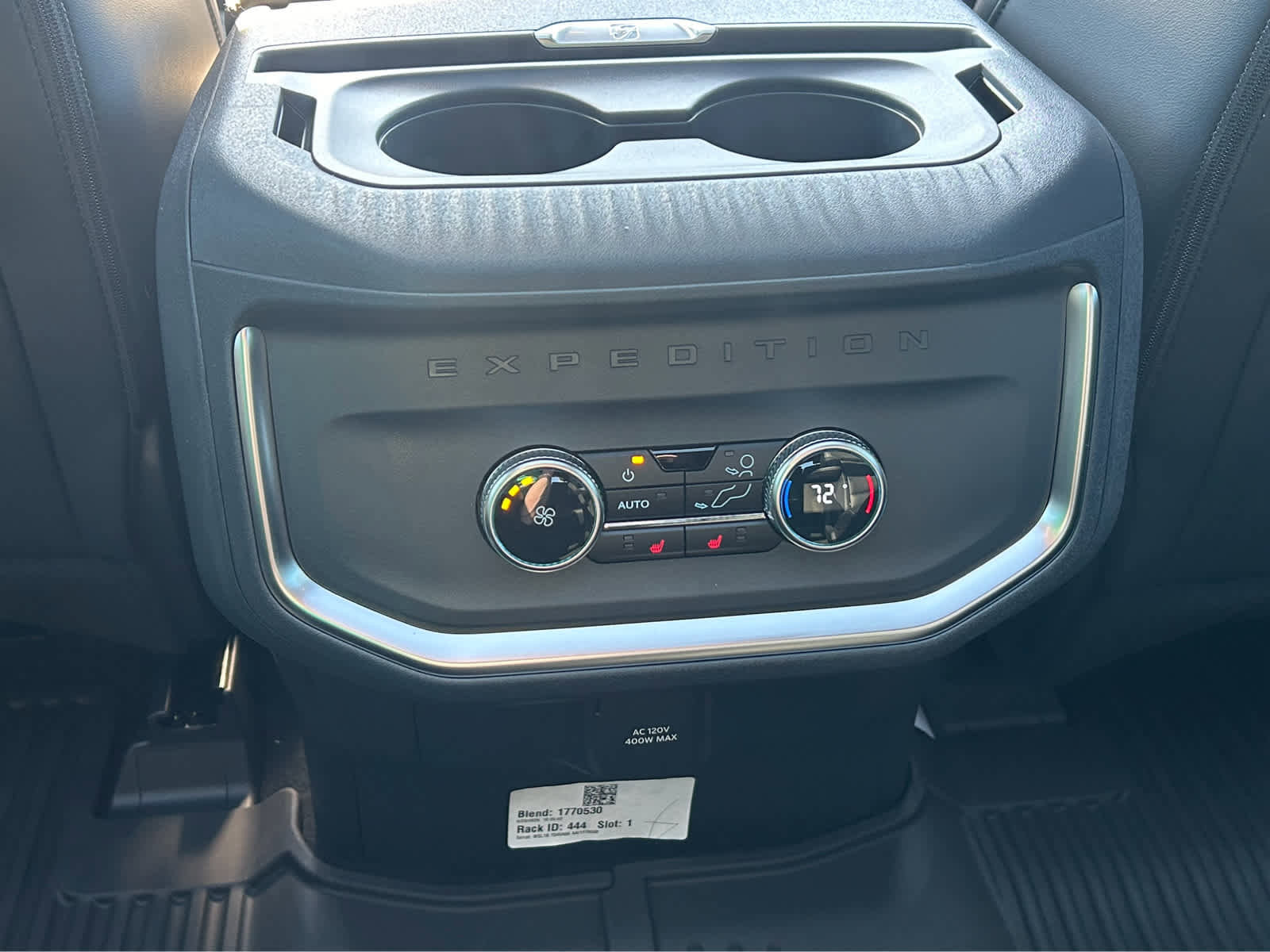 New 2025 Ford Expedition Max Platinum w/ Stealth Performance Package image 21