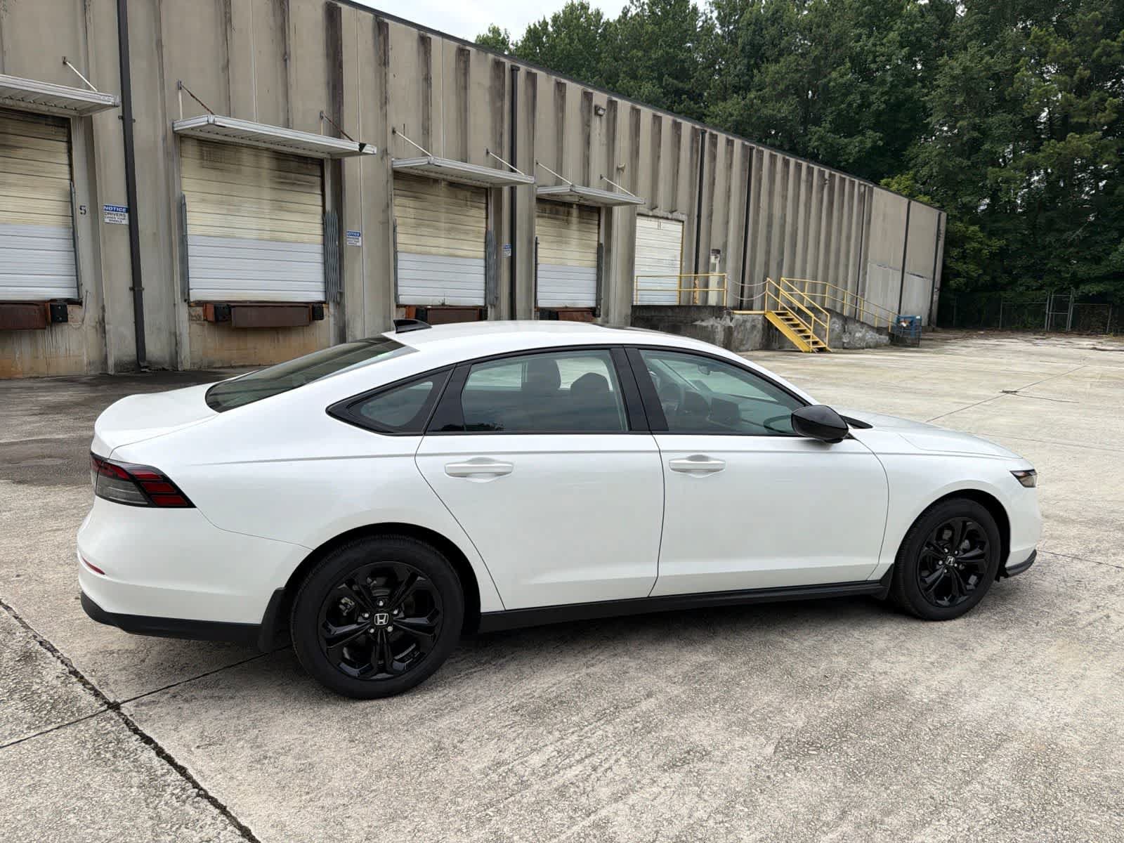 Certified 2025 Honda Accord SE image 12