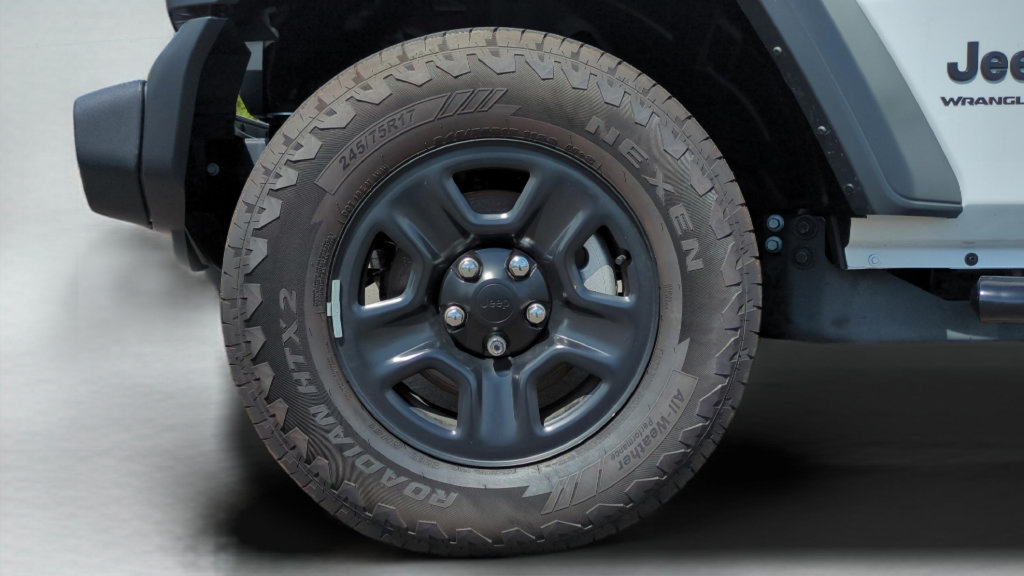 Used 2026 Jeep Wrangler Sport AWD/4WD image 25