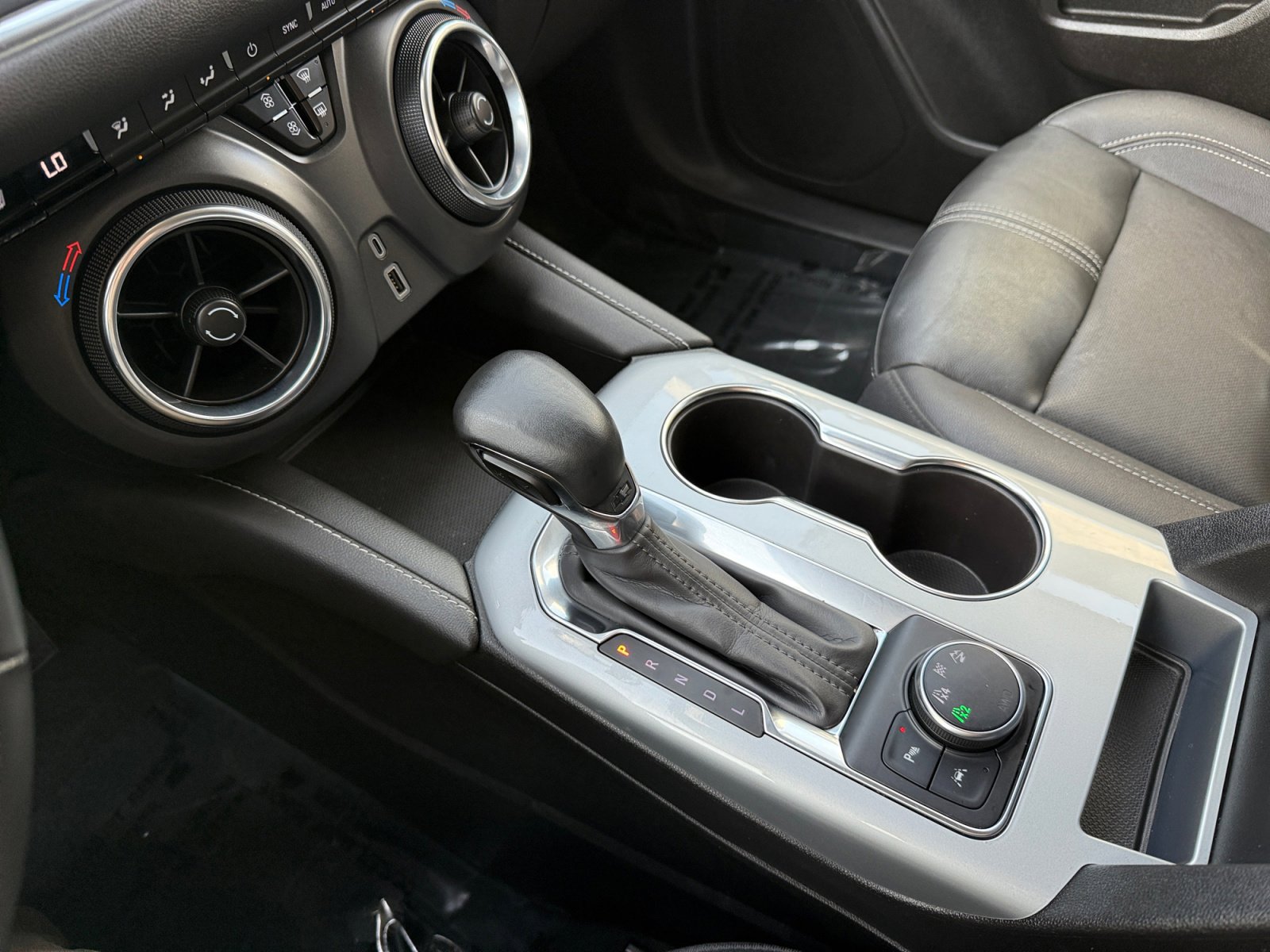 Used 2024 Chevrolet Blazer LT image 13