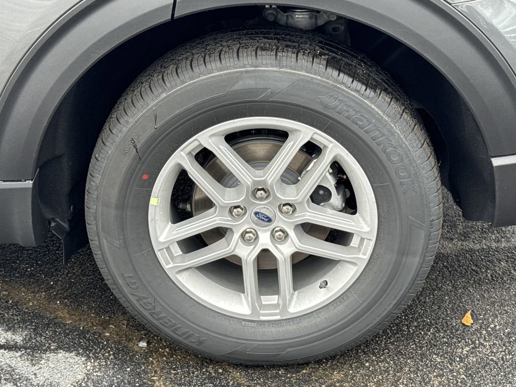 New 2026 Ford Explorer Active image 19
