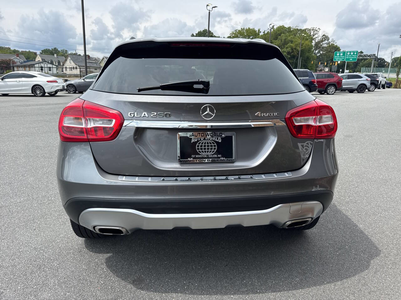 Used 2018 Mercedes-Benz GLA 250 4MATIC image 11