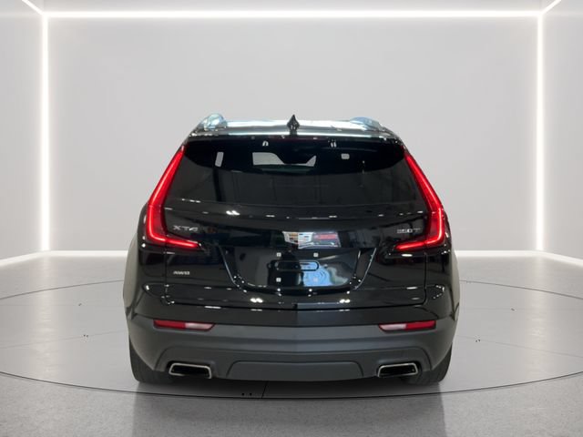 Used 2023 Cadillac XT4 Luxury w/ Cold Weather Package AWD/4WD image 4