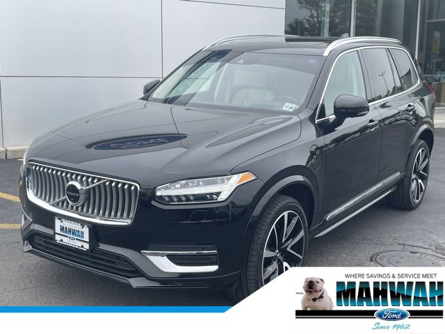 Used 2022 Volvo XC90 T8 Inscription Expression w/ Advanced Package image 1